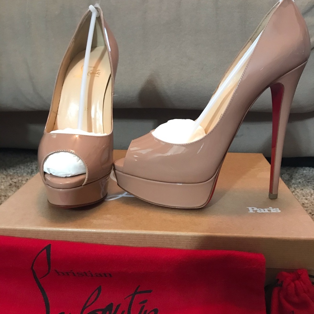 BRAND NEW IN BOX Christian Louboutin Lady Peep